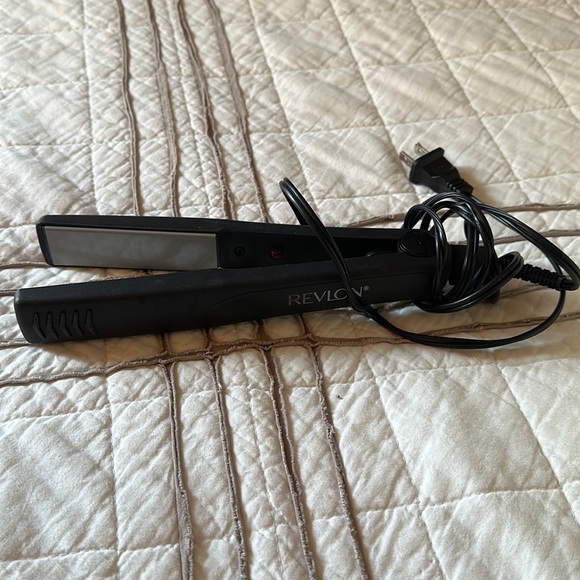 Revlon Hair Revlon Hair Straightener Poshmark